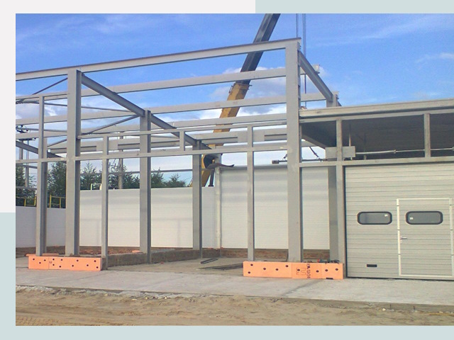 Строительство автосервисов от СтальСтрой-Тпк по цене 608 руб.