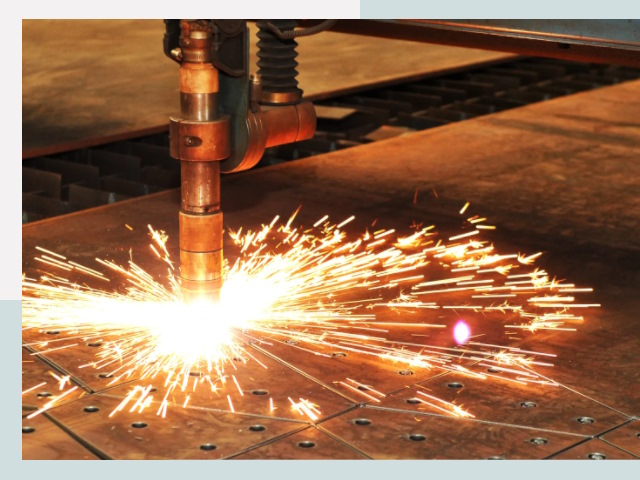 Плазменная резка металла в Топках от 608 руб.